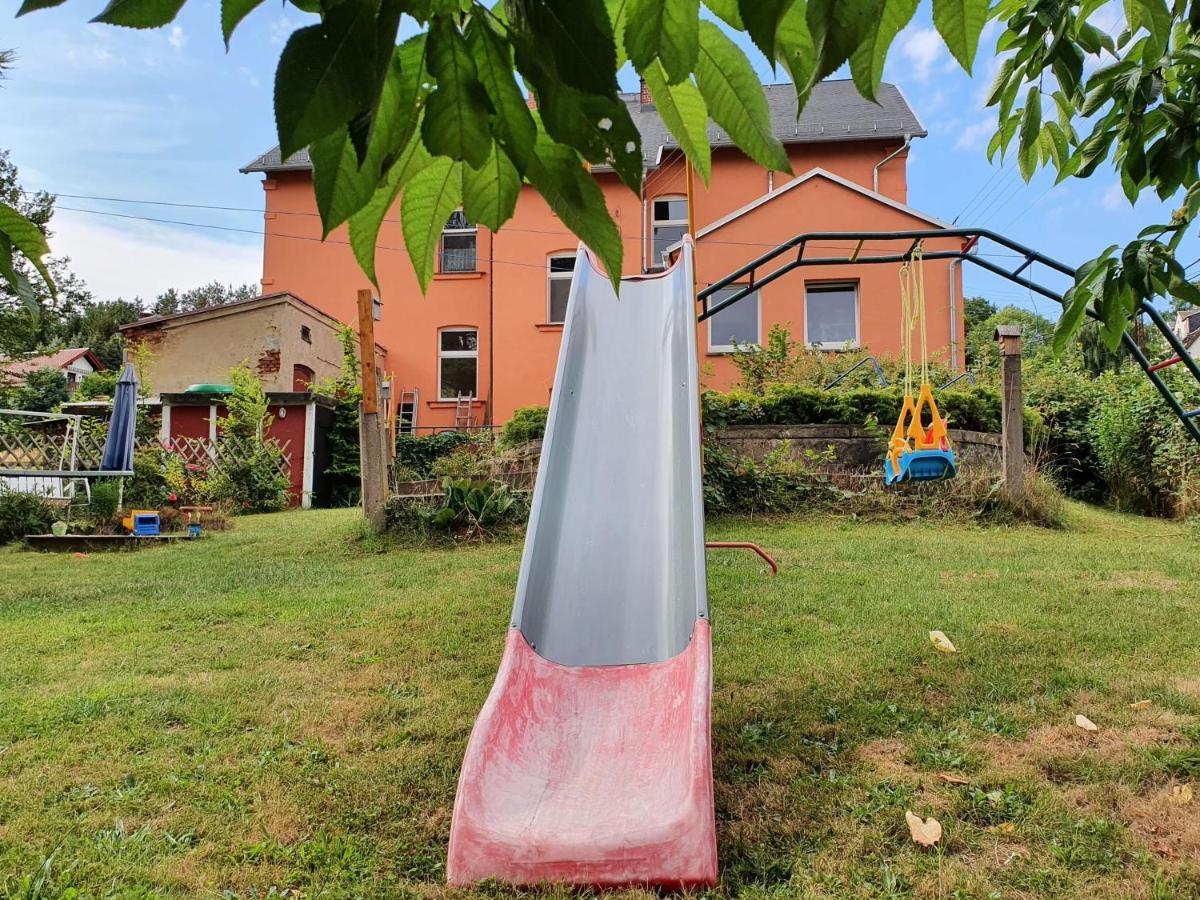 Ferienwohnung Ost - Alte Schule Sachswitz Greiz Exterior foto