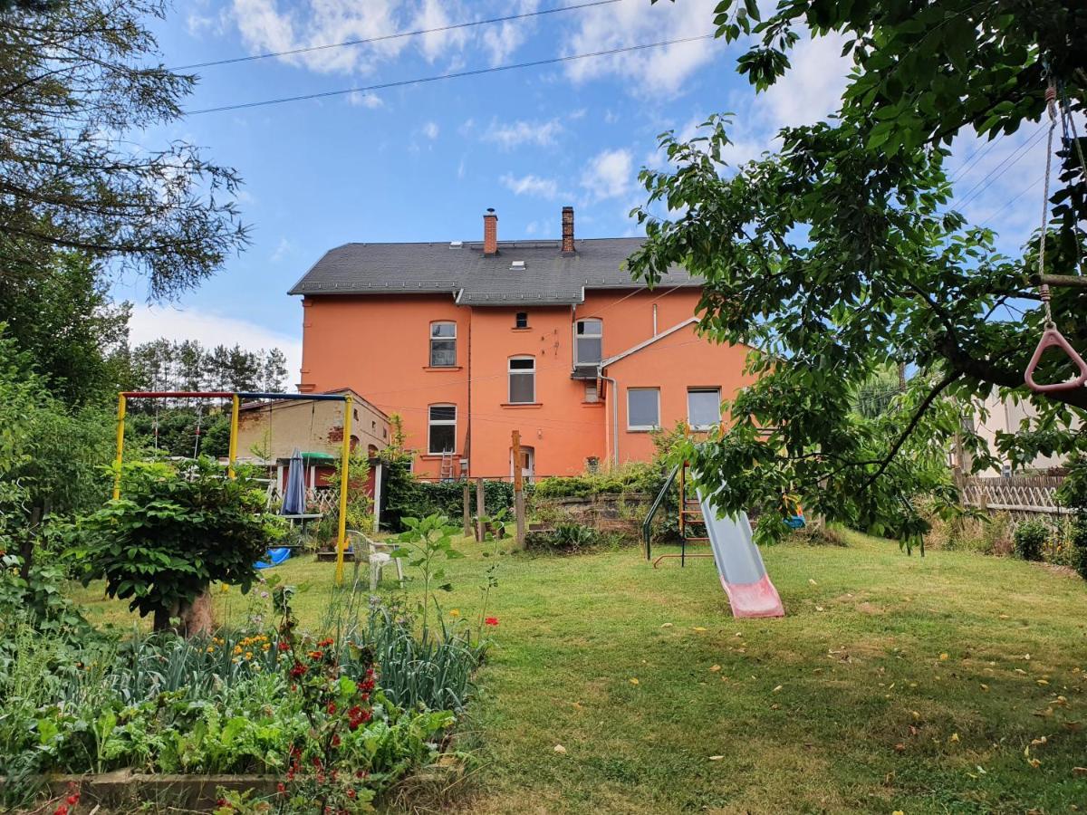 Ferienwohnung Ost - Alte Schule Sachswitz Greiz Exterior foto