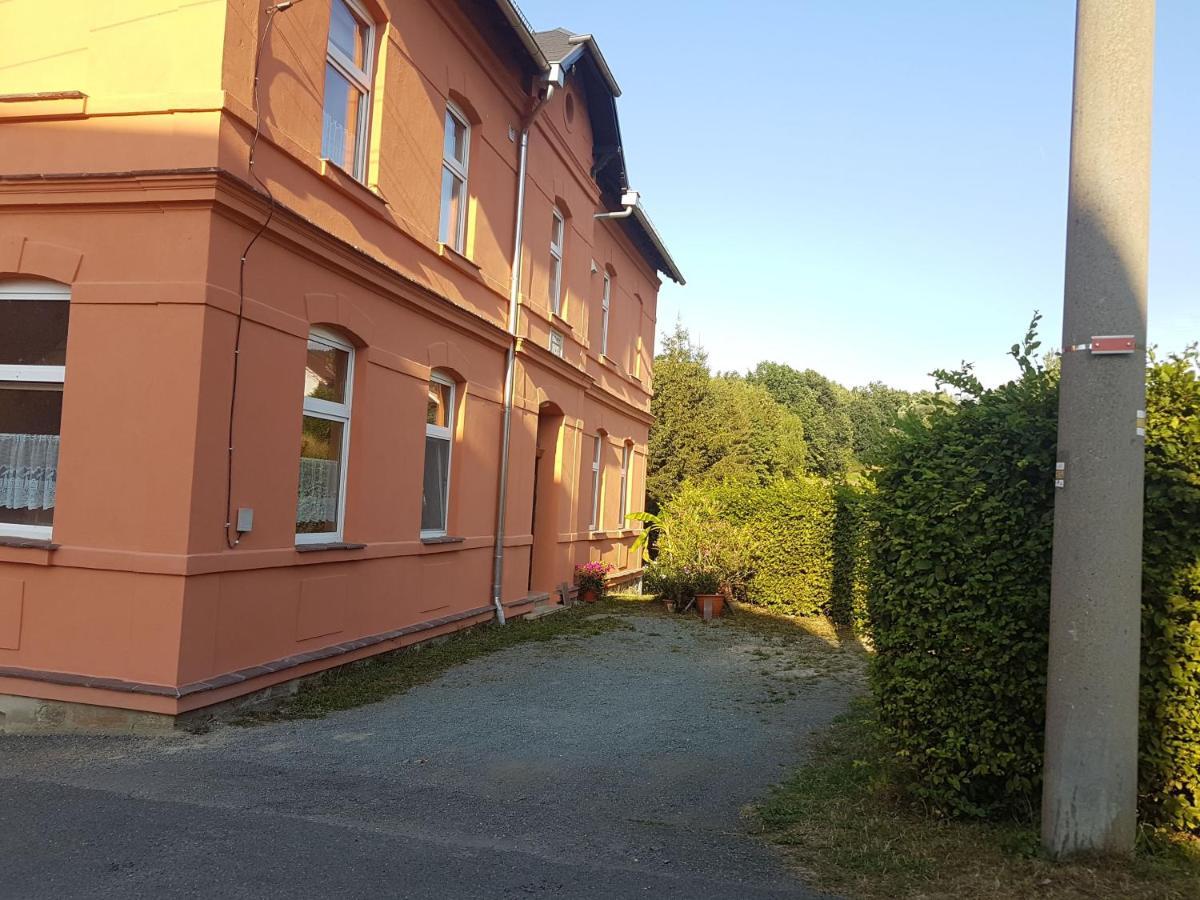 Ferienwohnung Ost - Alte Schule Sachswitz Greiz Exterior foto
